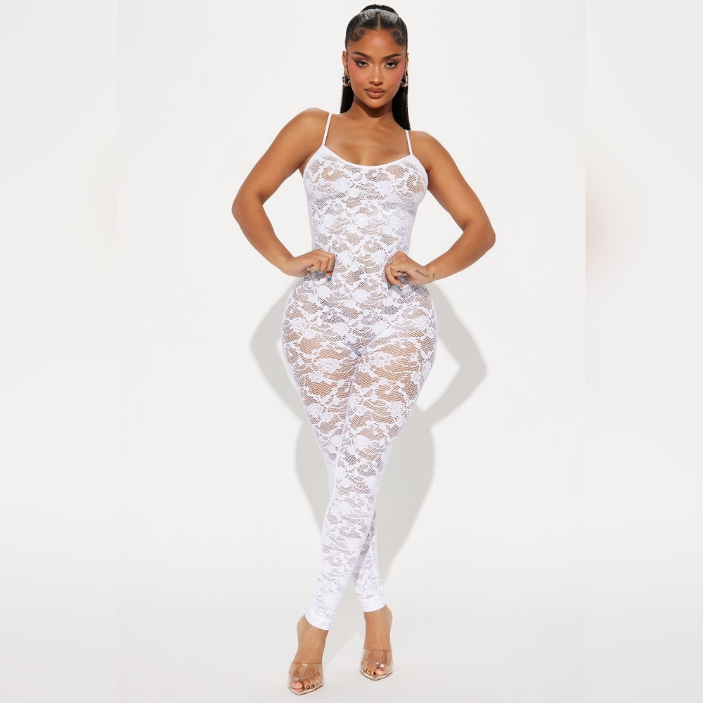 NWT Fashion Nova Elegant White Lace Jumpsuit